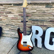 Load image into Gallery viewer, Suhr Classic S Three Tone Burst