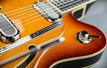 Load image into Gallery viewer, Duesenberg Gran Majesto Vintage Burst Tremolo