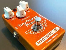 Load image into Gallery viewer, Mad Professor Tiny Orange Phaser Hand Wired BJF