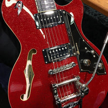 Load image into Gallery viewer, Duesenberg Starplayer TV Red Sparkle
