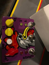 Load image into Gallery viewer, Nose Pedal Chicken Head Dual Clean Boost

